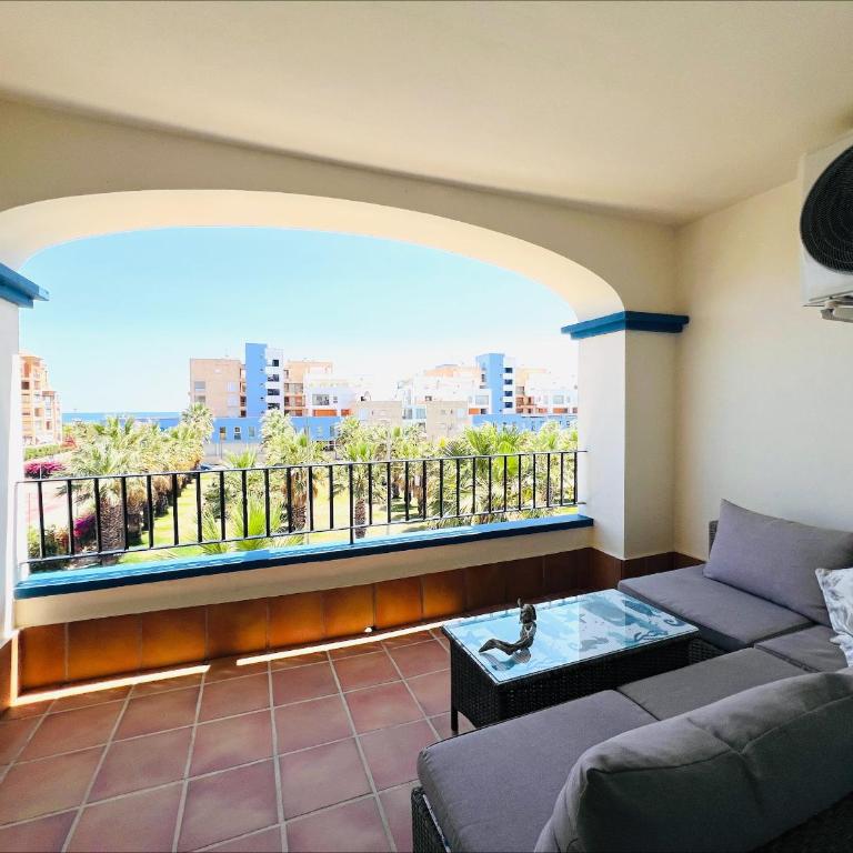 Sunny Apartment near the beach - WOO01 - Apartamento de 2 dormitorios con balcón - 2