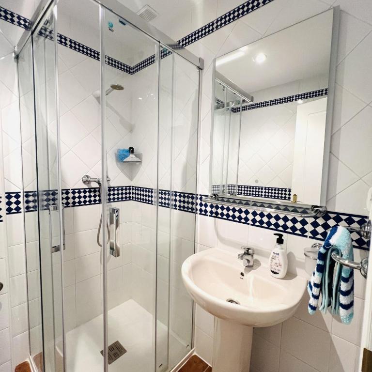 Sunny Apartment near the beach - WOO01 - Apartamento de 2 dormitorios con balcón - 12