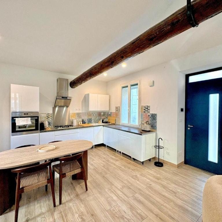 Duplex Central, 2 personnes, centre-ville, lit 180x200 - Maison de Vacances - 7