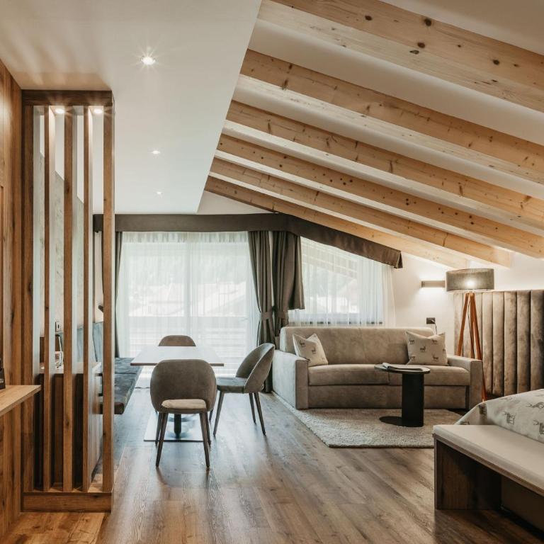 Freina Dolomites Hotel - Suite Mini Superior con Balcone - 1