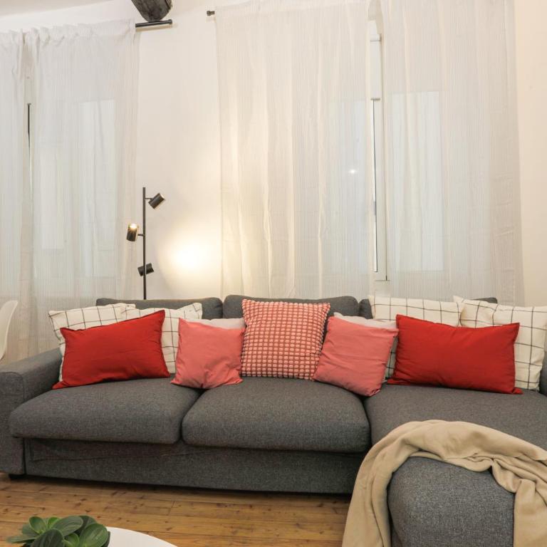Pop Art Apartment in Porta Soprana - One-Bedroom Apartment - 4