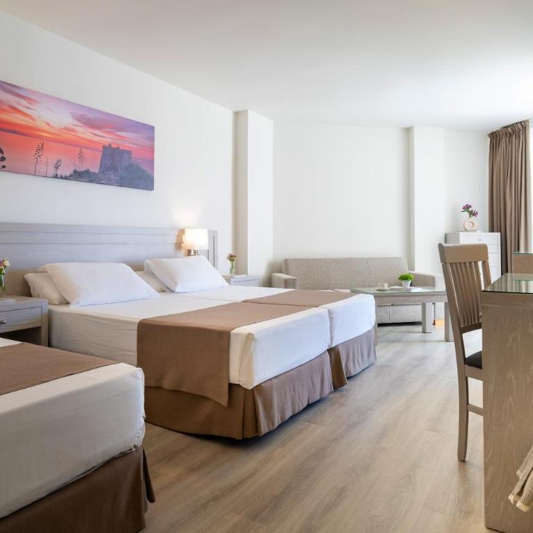 Hotel Helios Costa Tropical - Habitación Triple - 2