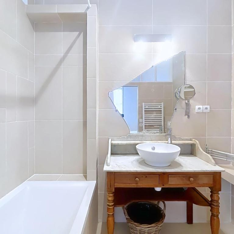 Cosy loft near Bastille & Canal - Apartment - 20