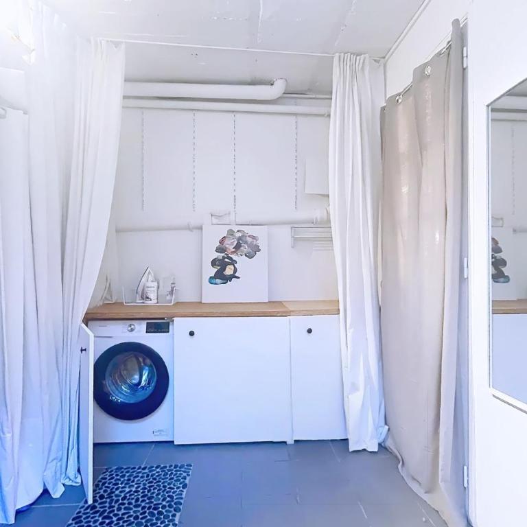 Cosy loft near Bastille & Canal - Apartment - 25