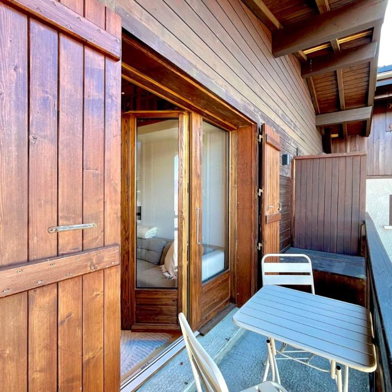 Studio de charme avec vue montagne & balcon - Studio - 13