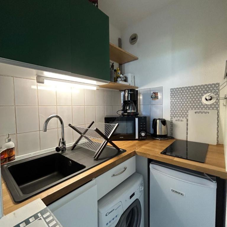Vittoria Immobilier 8 - REGLEMENT SUR PLACE - chèques vacances acceptés - Apartment with Terrace - 6