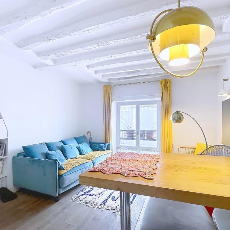 Charmant Duplex Place des Vosges - Appartement - 2