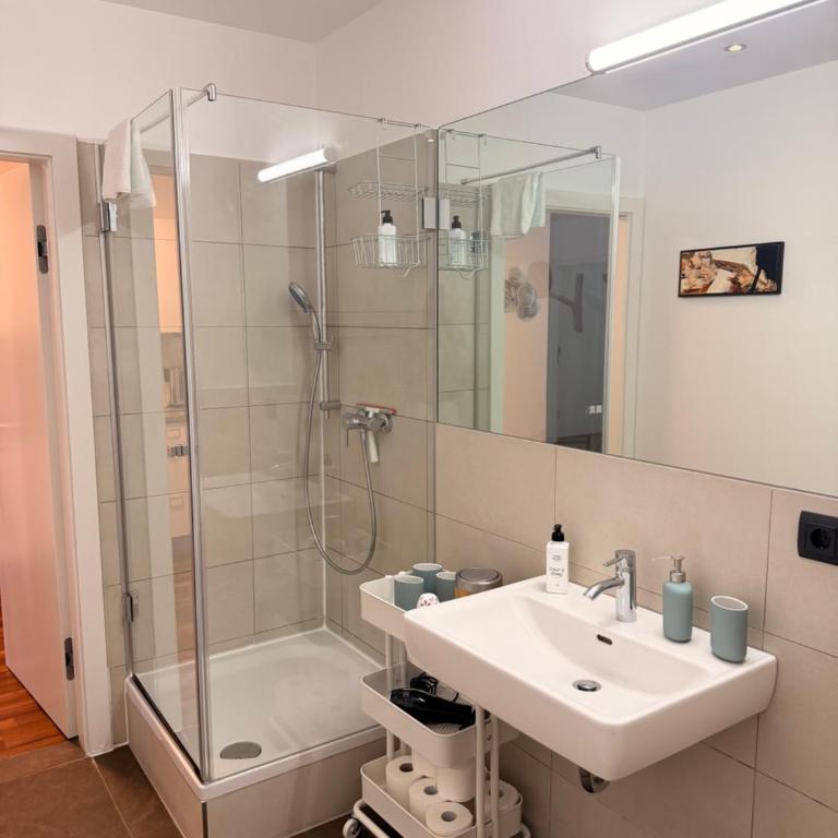 Salzburg City Appartement - Apartment mit 2 Schlafzimmern - 14