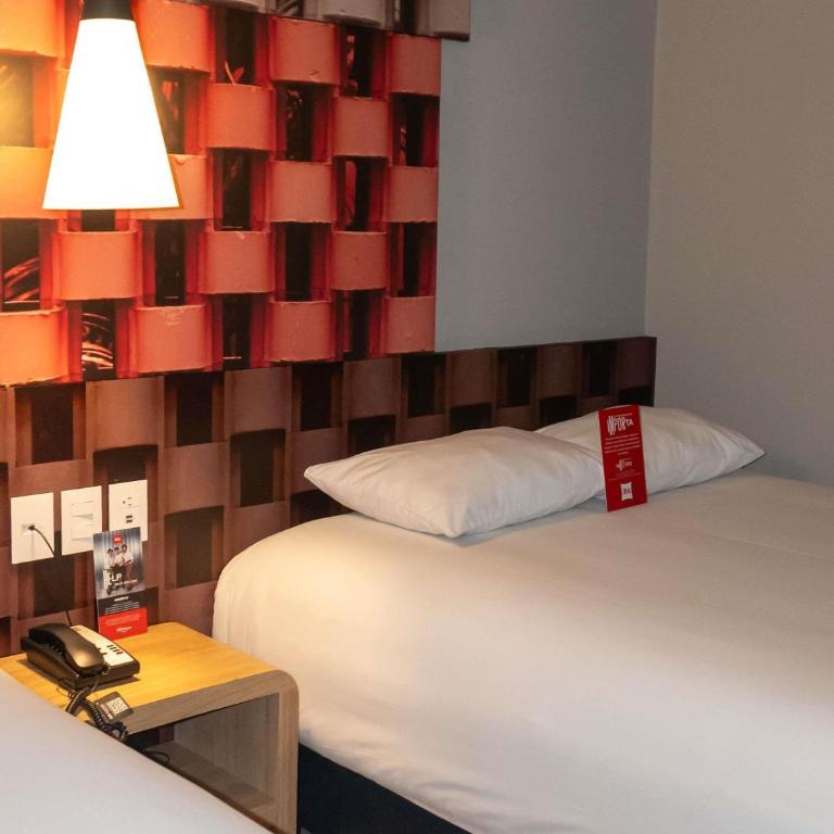 ibis Cucuta - Superior Double Room with Two Double Beds - 1