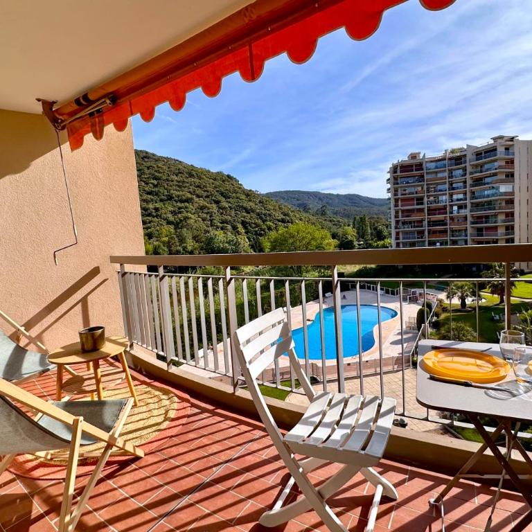 Apartment with Terrace & Pool Mandelieu - Apartment - 12