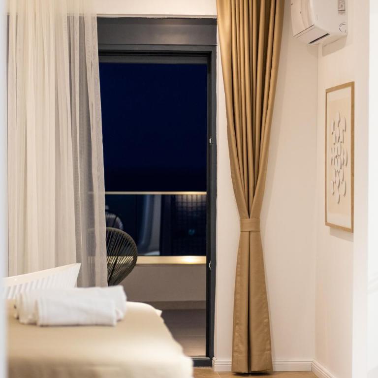 Porto Bruno Luxury Apartments Ulcinj - Deluxe Double Room with Bath - 12