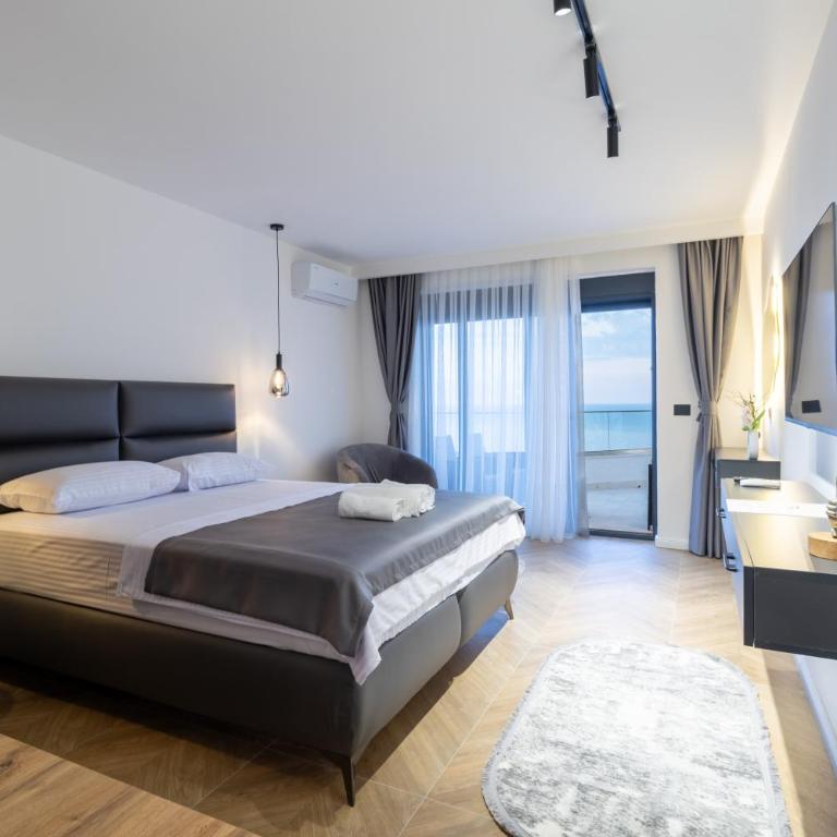 Porto Bruno Luxury Apartments Ulcinj - One-Bedroom Apartment - 1