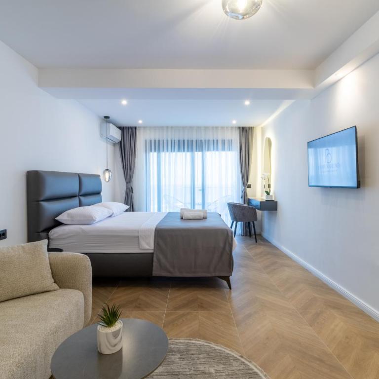 Porto Bruno Luxury Apartments Ulcinj - Deluxe Double Room with Sea View - 2