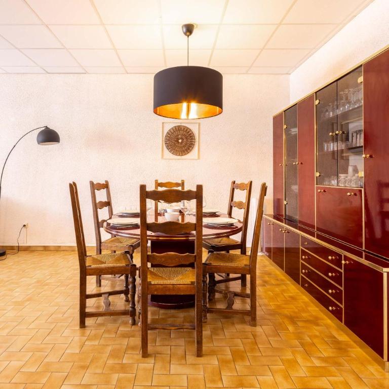 Single-storey apartment for 6 people in Valras-Plage close to the sea - Apartment - 9