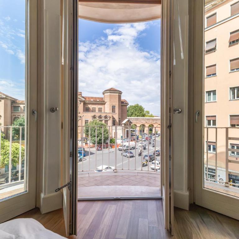 Madame Suites Rome - Appartamento con 2 Camere da Letto e Balcone - 1