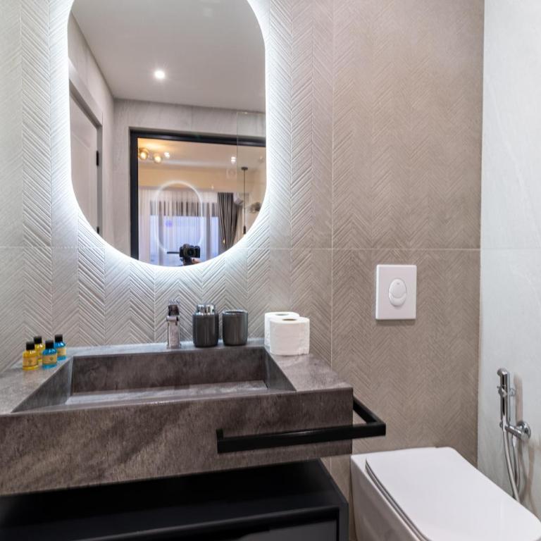 Porto Bruno Luxury Apartments Ulcinj - Deluxe Double Room with Balcony and Sea View - 8