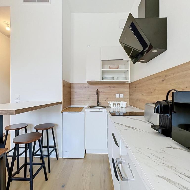 Bright Studio Flat - City Center - AirConditioning - Apartamento de 1 dormitorio - 7