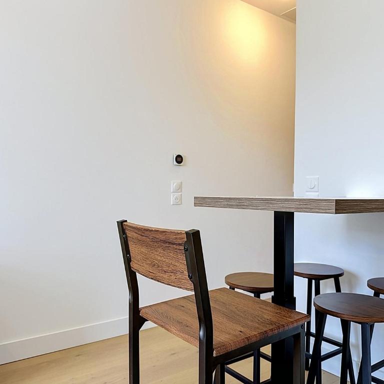 Bright Studio Flat - City Center - AirConditioning - Apartamento de 1 dormitorio - 8