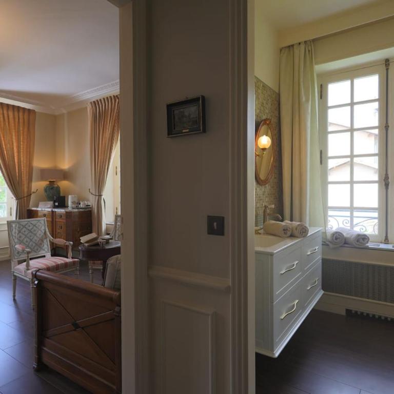 Chambres d hôtes dans maison bourgeoise Douce France - Chambre Familiale Deluxe - 14