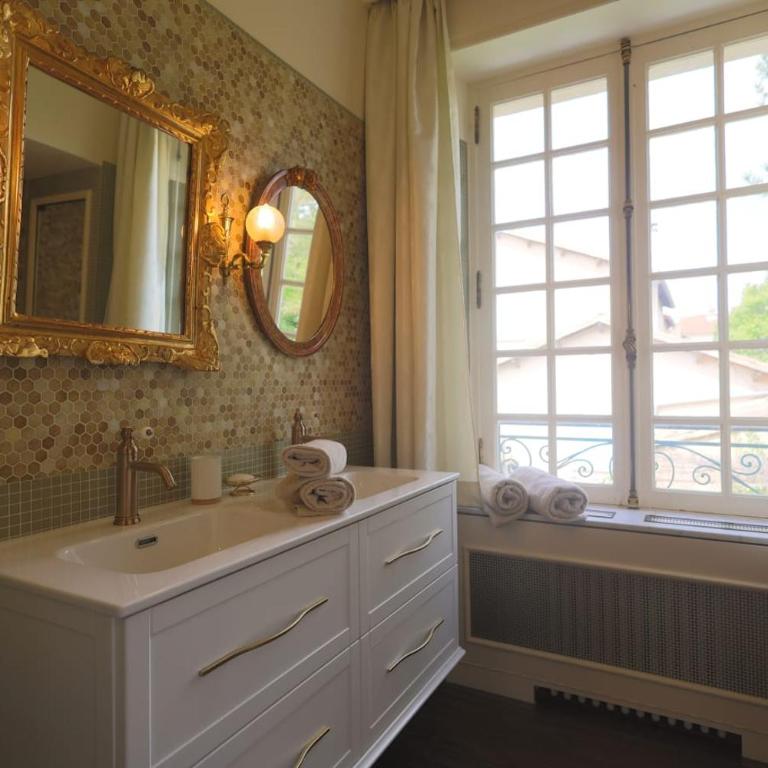 Chambres d hôtes dans maison bourgeoise Douce France - Chambre Familiale Deluxe - 16