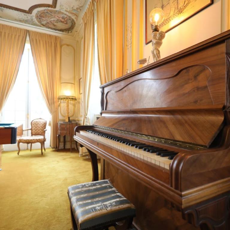Chambres d hôtes dans maison bourgeoise Douce France - Chambre Familiale Deluxe - 4