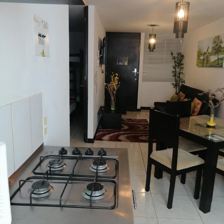 Lindos Apartamentos perfecta ubicación - Apartamento - 13
