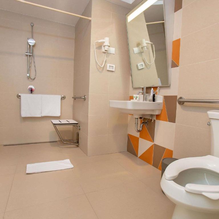 ibis Styles Lima Benavides Miraflores - Habitación adaptada para personas con movilidad reducida - Cama grande - 2