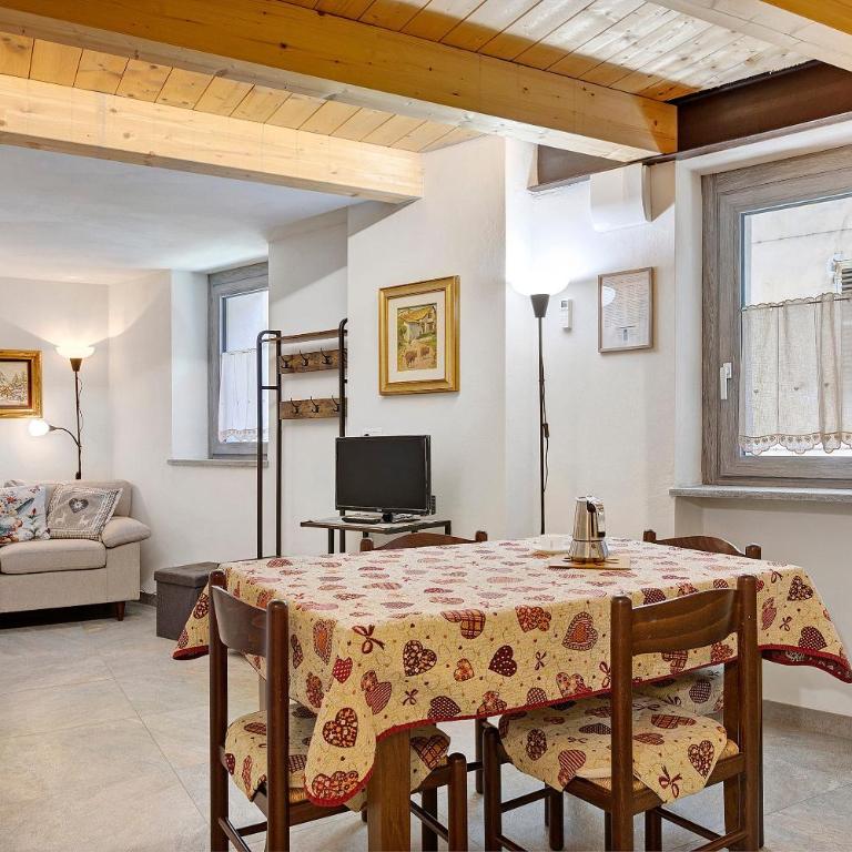 Maison Jaccod Apartments - Apartamento de 2 dormitorios con vistas a la montaña - 3