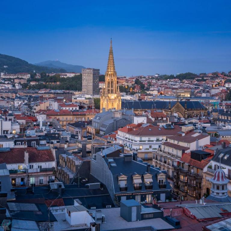 INNSiDE by Meliá San Sebastián Orly - Townhouse with Terrace Sea View - 4