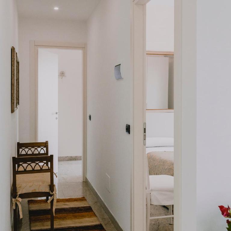 CASA GINEV Room & Apartments - Two-Bedroom Apartment with Terrace - 11
