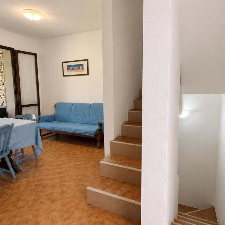 AffittaSardegna-Casa dei Pini - Appartamento con 4 Camere da Letto - 10