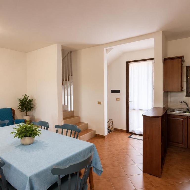 AffittaSardegna-Casa dei Pini - Appartamento con 4 Camere da Letto - 8