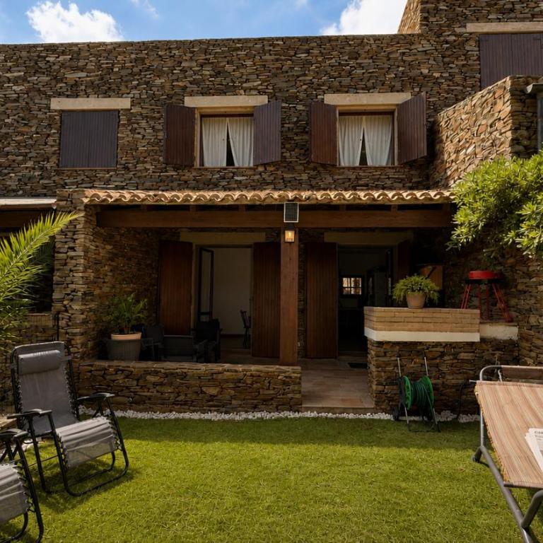 AffittaSardegna-Casa dei Pini - Appartamento con 4 Camere da Letto - 2