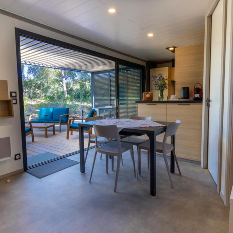Delya, chalet confort, climatisation, piscine - Chalet 3 Chambres - 4