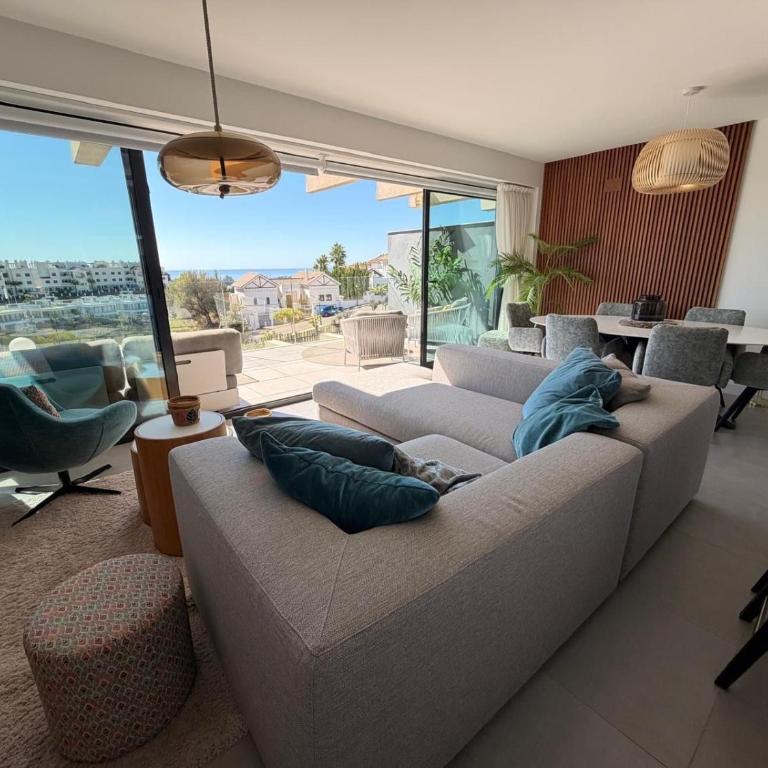 Modern Sea View 3 Bedroom Apartment - Apartamento de 3 dormitorios - 6