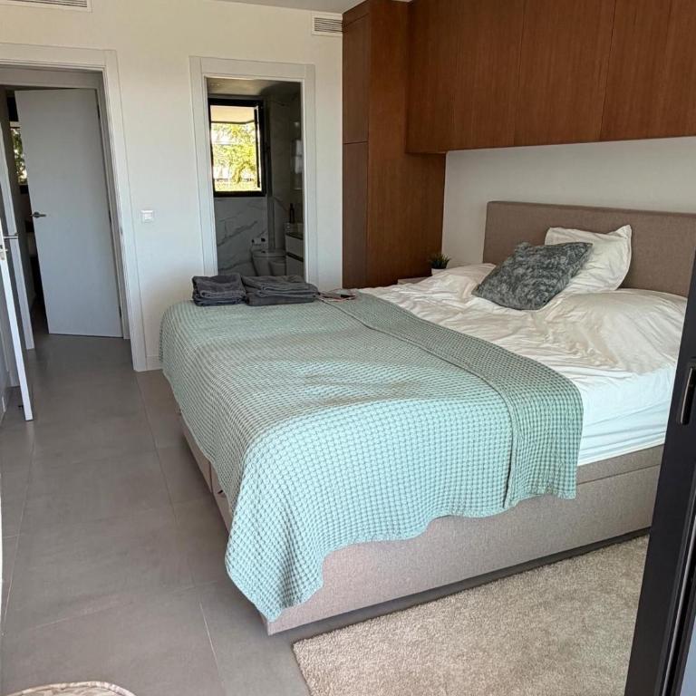 Modern Sea View 3 Bedroom Apartment - Apartamento de 3 dormitorios - 10