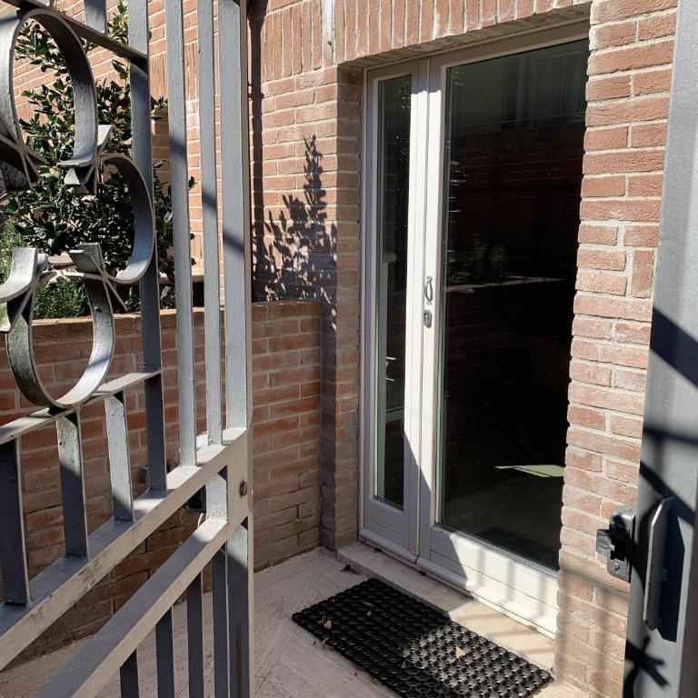 Spacious Suite - 5 min walk to Piazza del Campo - Camera Matrimoniale con Bagno Privato - 12