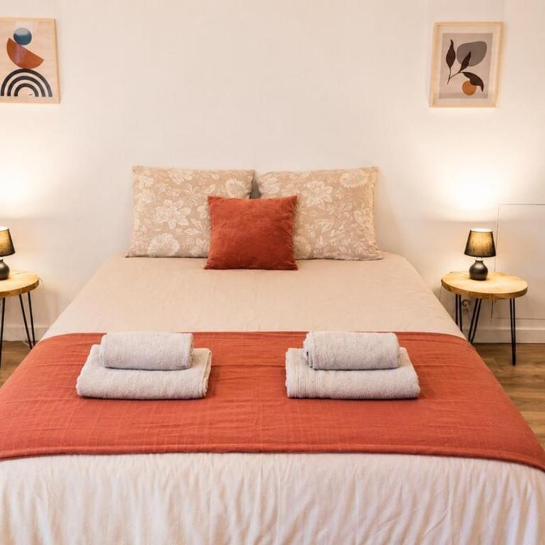 Large cozy lodge 2 bedrooms 2 bathrooms Terrace - Two-Bedroom House - 7