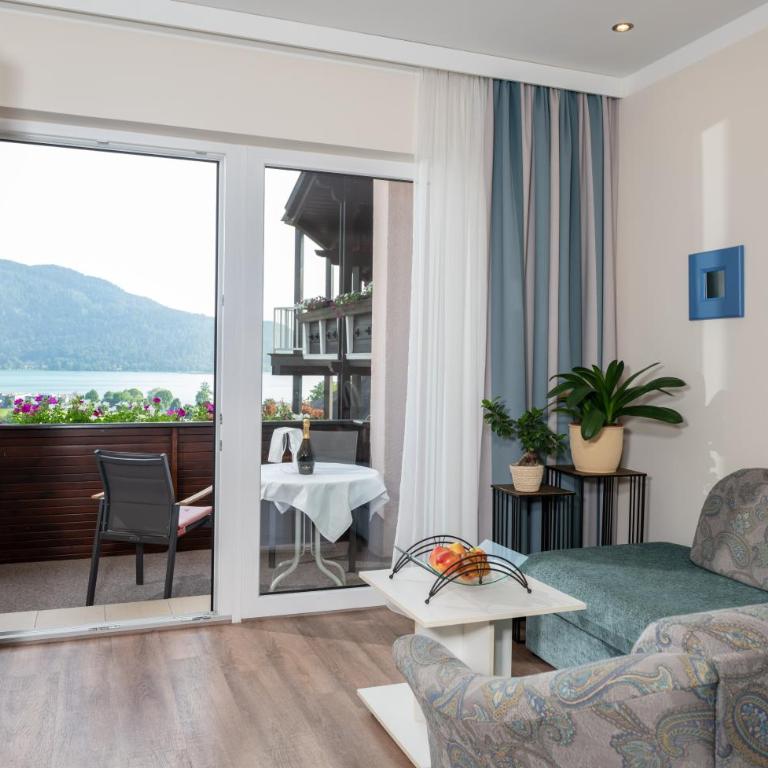 Hotel Garni ELISABETH - Familienzimmer mit Seeblick - 3