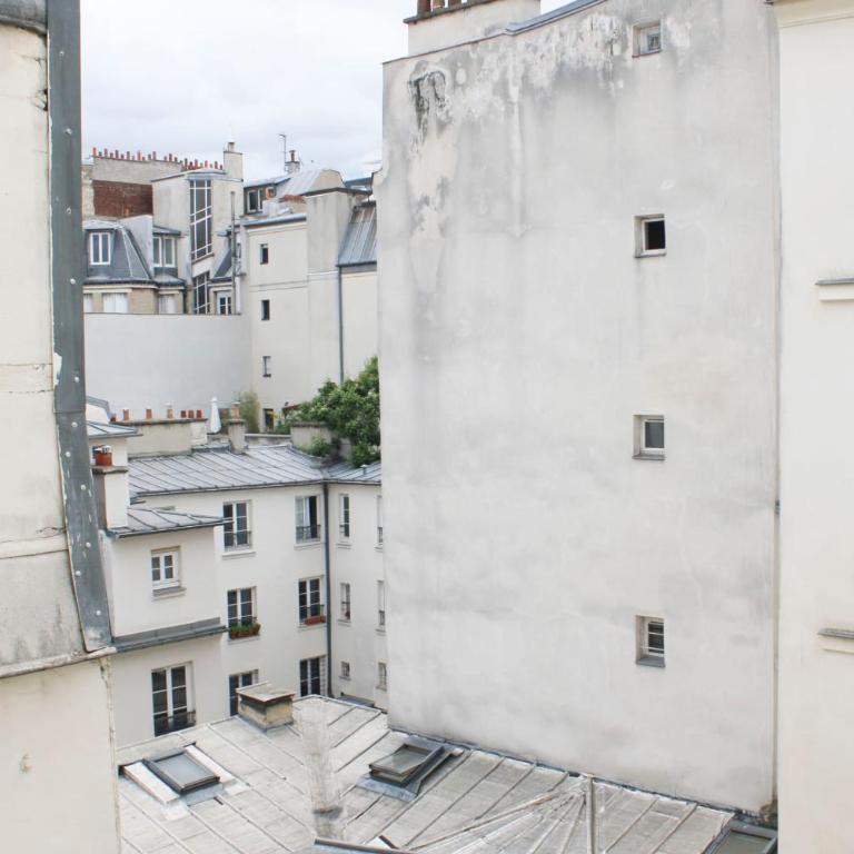 Spacious duplex in the heart of Paris - Appartement - 18