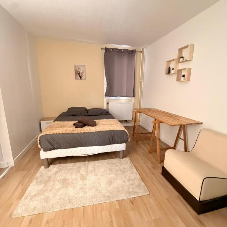 Grand Appartement Ideal grand Groupe Pour concert Stade de France - One-Bedroom Apartment - 2