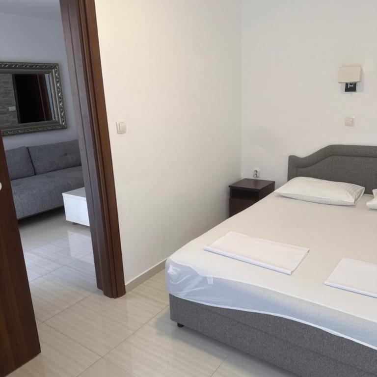 Apartmani Kovačević - Apartman s 1 Spavaćom Sobom i Terasom - 23