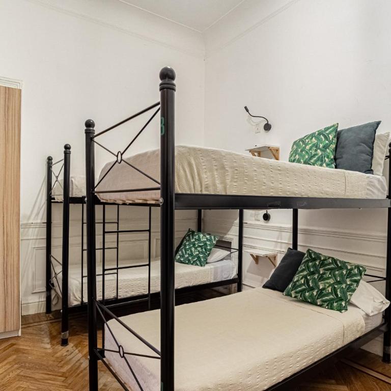 Casa Lima Sur - Cama Individual en dormitorio compartido de 6 camas - 8