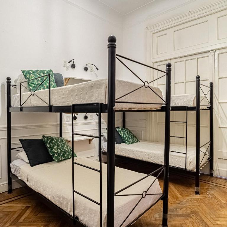 Casa Lima Sur - Cama Individual en dormitorio compartido de 6 camas - 7