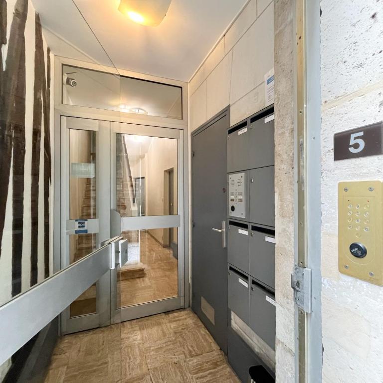 Urban Flat 227 - Appartement 1 chambre pour 4 Montorgueil Basfour - Apartment - 24