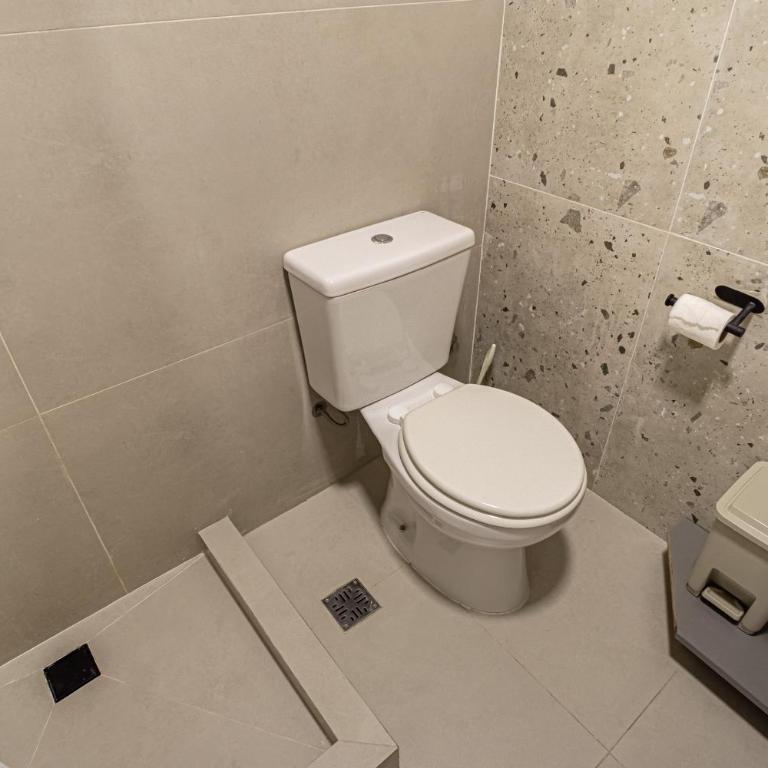 Casa Lima Sur - Habitación Doble con baño privado - 2 camas - 5