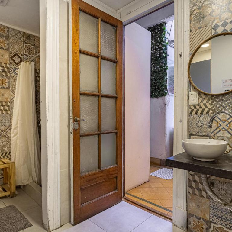 Casa Lima Sur - Cama en habitación femenina compartida de 4 camas - 9