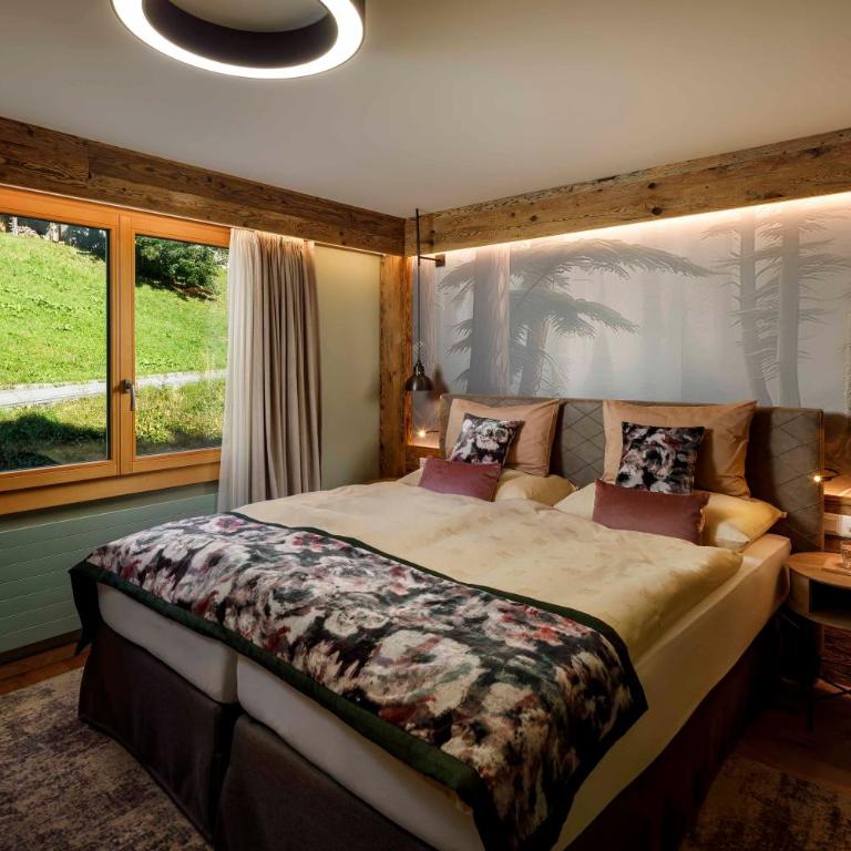 Eiger Mürren Swiss Quality Hotel - Unique Suite with 3 Bedrooms and Eiger mountain view - 15