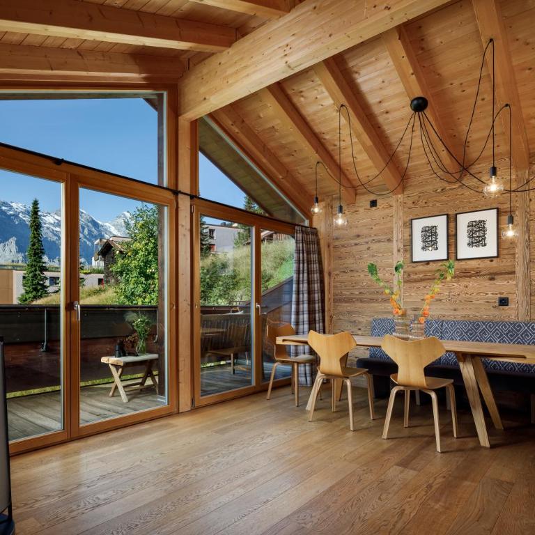 Eiger Mürren Swiss Quality Hotel - Unique Suite with 3 Bedrooms and Eiger mountain view - 16