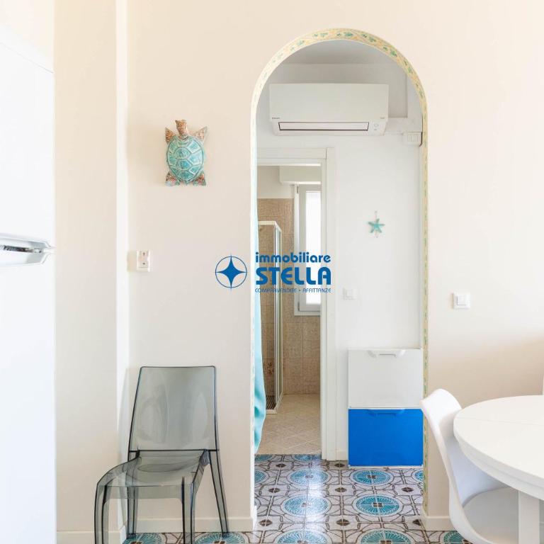 Condominio Jolly - Appartamento con 2 Camere da Letto - 4